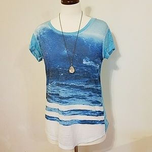 NEW Blue & White Casual Tee
